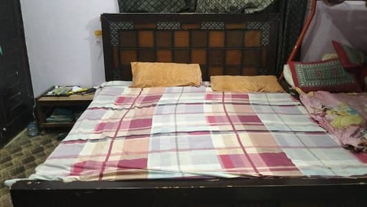 double bed with mattress