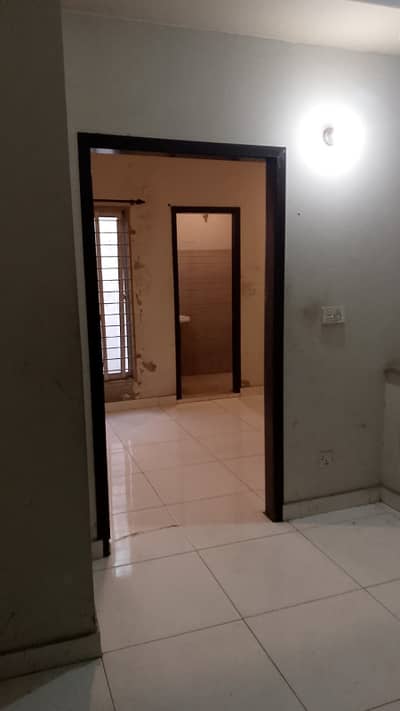 1 Bed Flat for Rent in Johar Town for Bachelor (Student + Job holder)