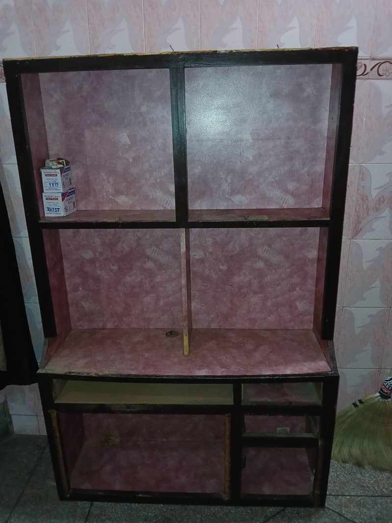 show case with computer table 1