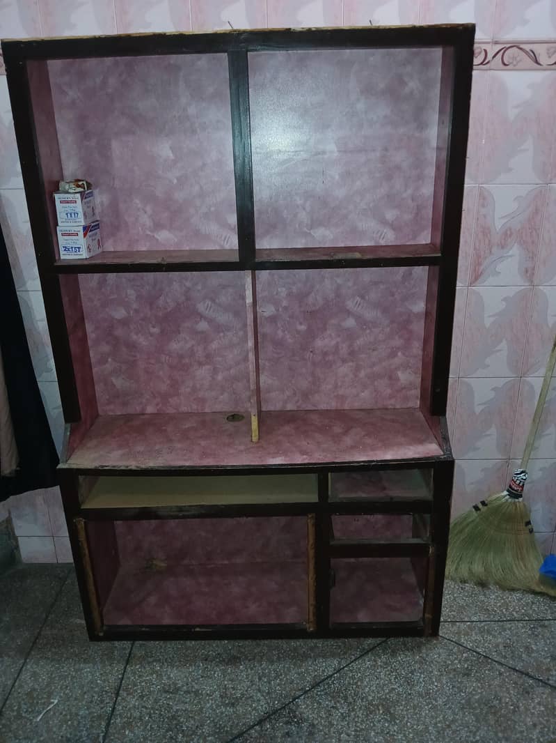 show case with computer table 2