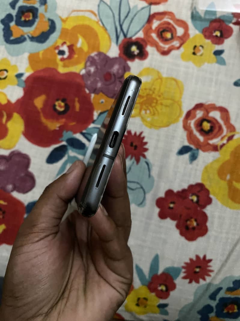 Google pixel 7 pro 2