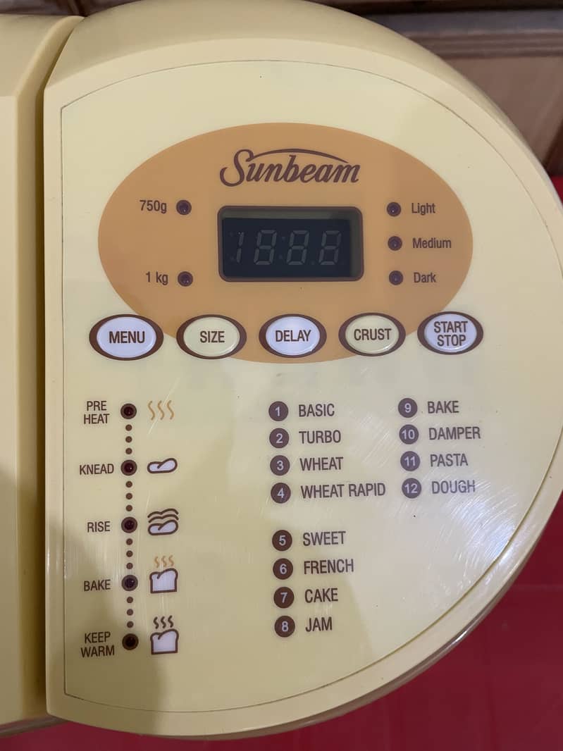 Sunbeam Automatic Bread and Dough maker/ Imported 3