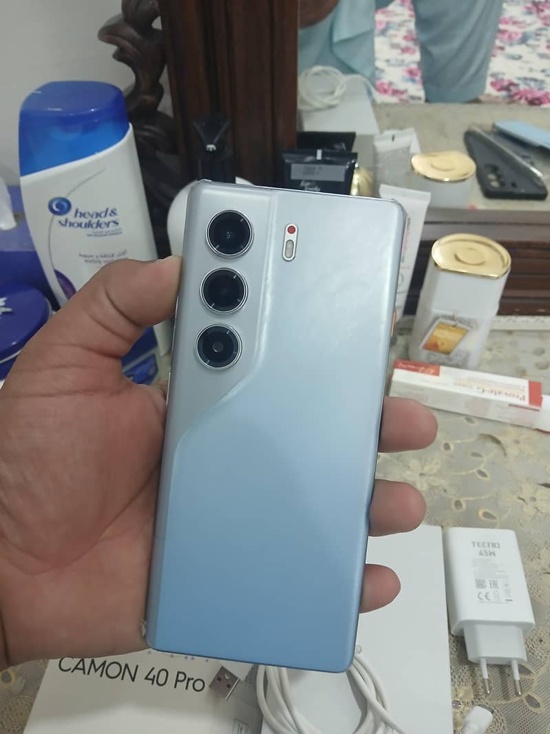 tecno camon 40 pro 8