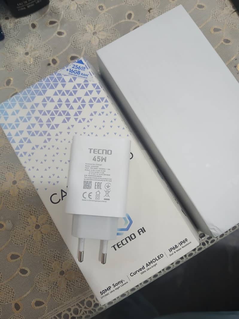 tecno camon 40 pro 11