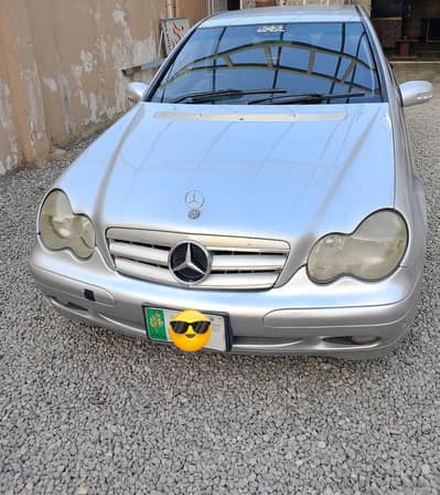 Mercedes C200 Wathsapp 03180521173 serious buyer contact me