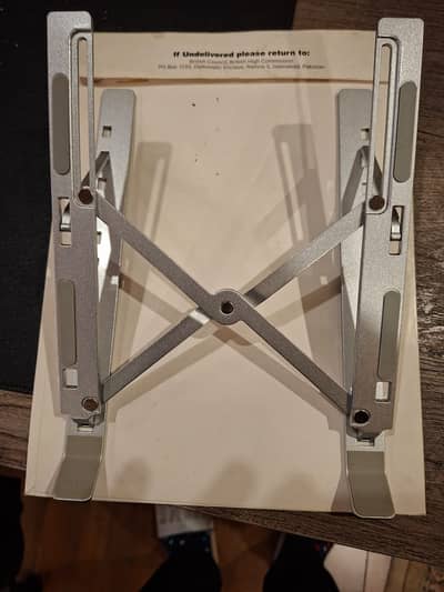 Foldable Laptop Stand