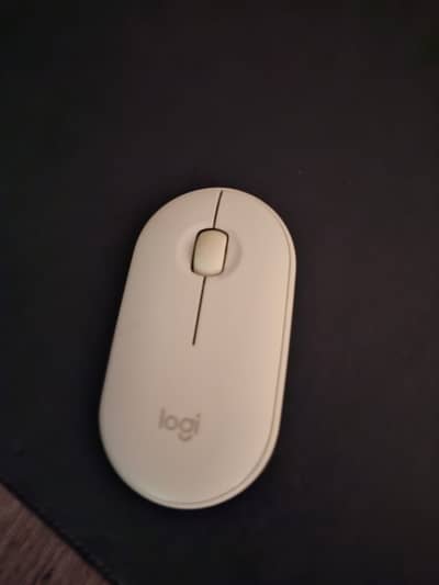 Logitech M350 Pebble Bluetooth Wireless Mouse - Silent