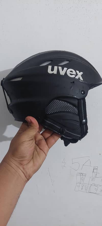 Bike helmet imported