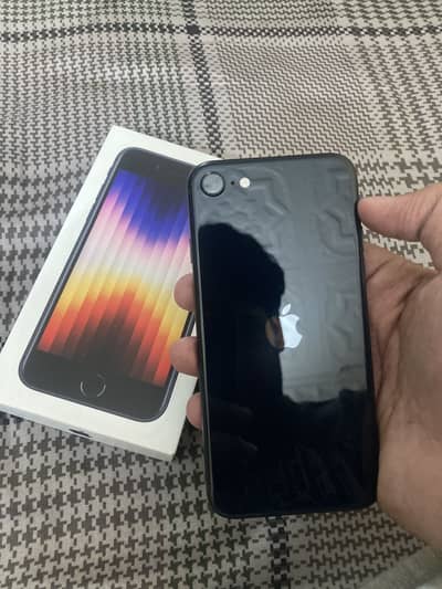 iPhone SE 2022 FU