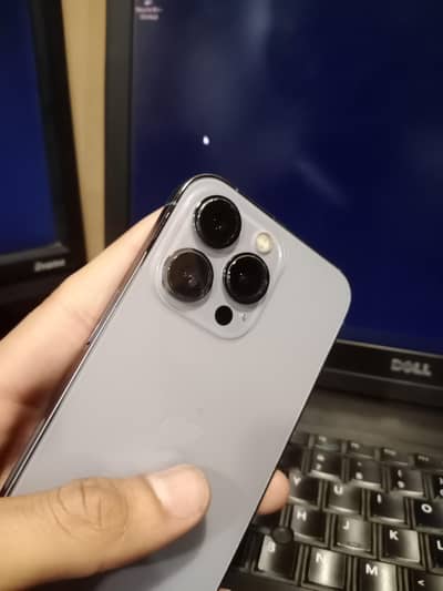 iphone 13 pro sim working