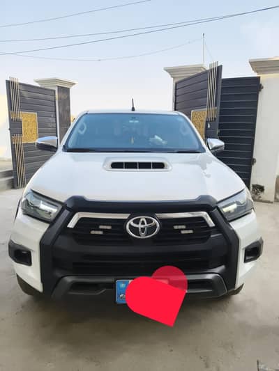 Toyota Hilux revo
