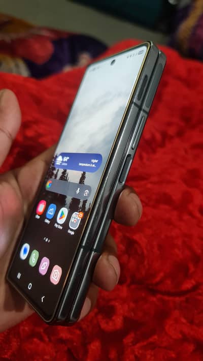 Samsung Z flip 4 12 256