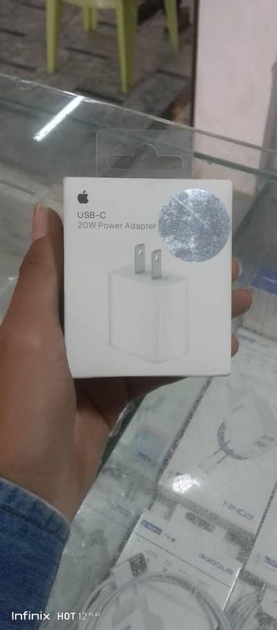 Apple USB-C to Lightning 20 watt charger