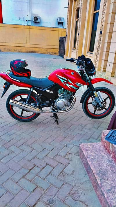 yahama ybr G 2016 model