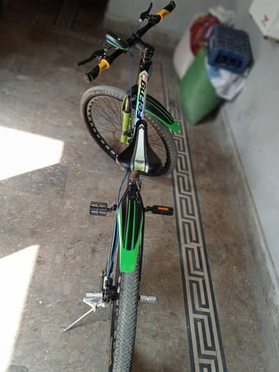 sports bicycle for sale in very good condition