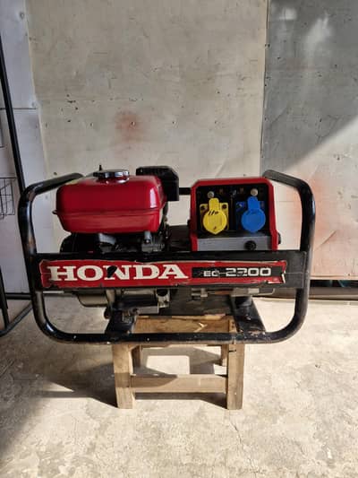Honda EC2200 Generator