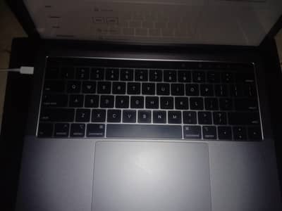 MAC BOOK PRO 2018 6 128