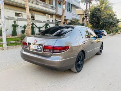 Honda Accord 2005 Full house CM5 Own engine scratch less condt