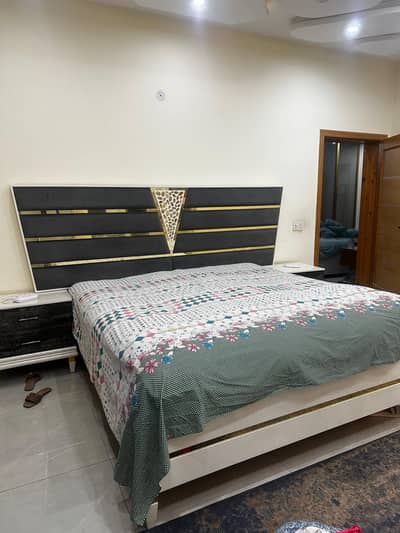 Queen size Grey bed