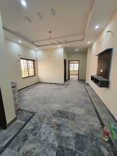 Flats available for rent in pak Arab society