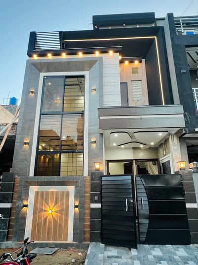 3 Marla Beautiful House for Sale in Bismillah Housing Scheme