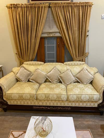 Sofa Set 5-Seater + Dewaan for Sale 8/10 Condition