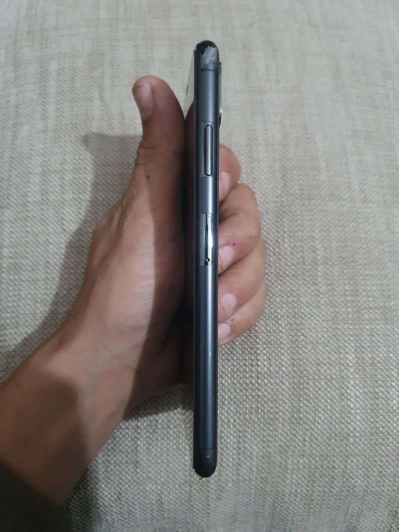 iphone xs max 4