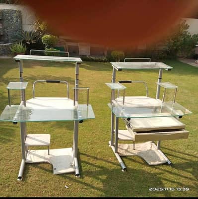 computer table urgent sale