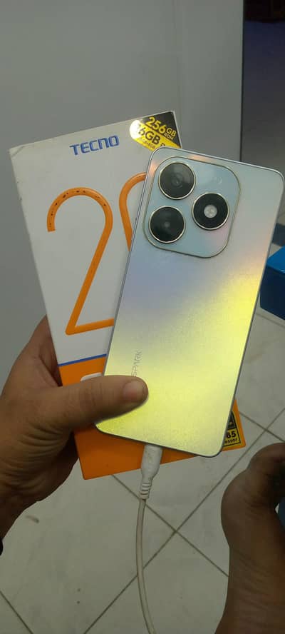 Tecno Spark 20 256GB 8+8 Extended RAM | Official PTA | Mint Condition