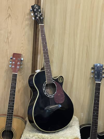 Guitar professional urgent sale