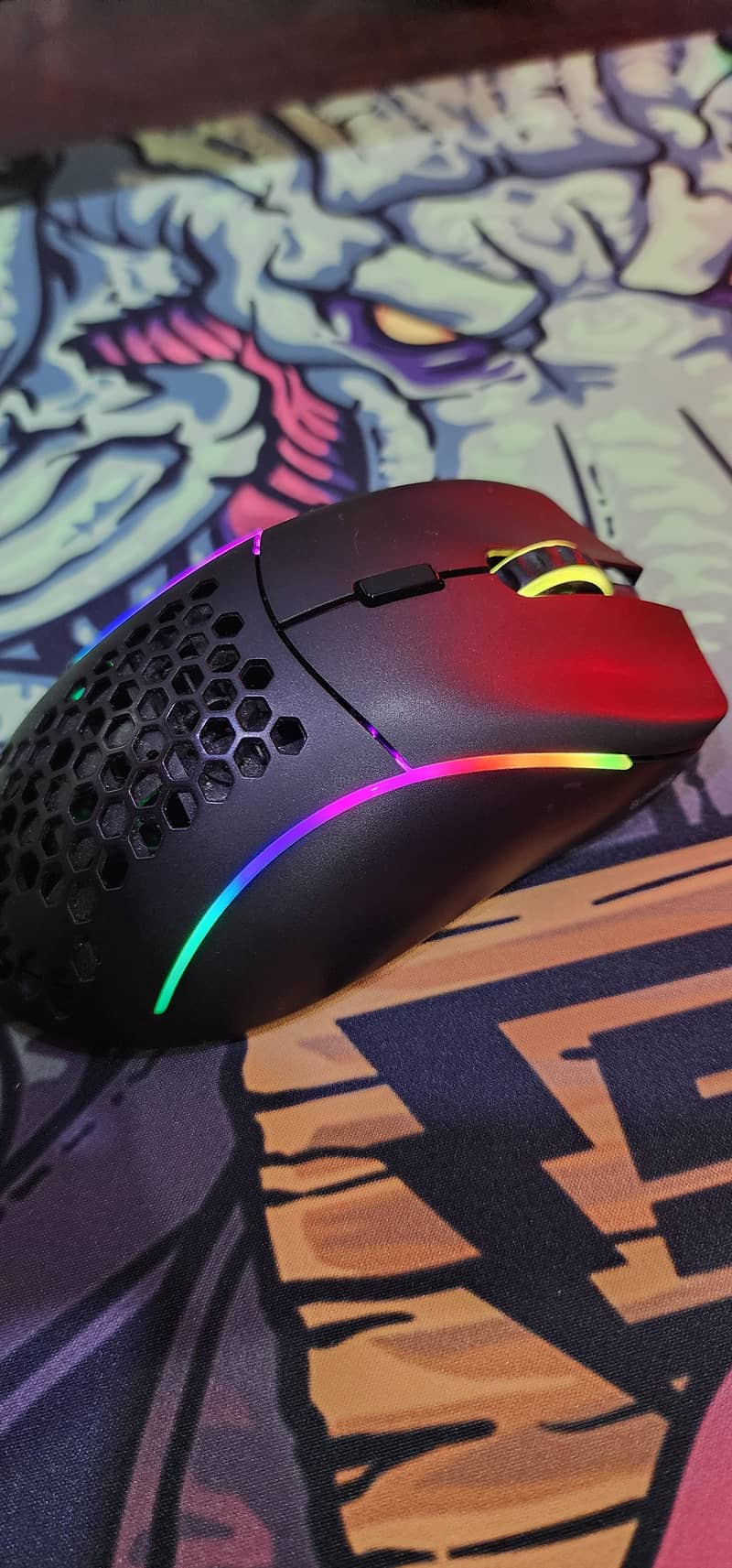 Glorious Model D Wireless 10/10 3