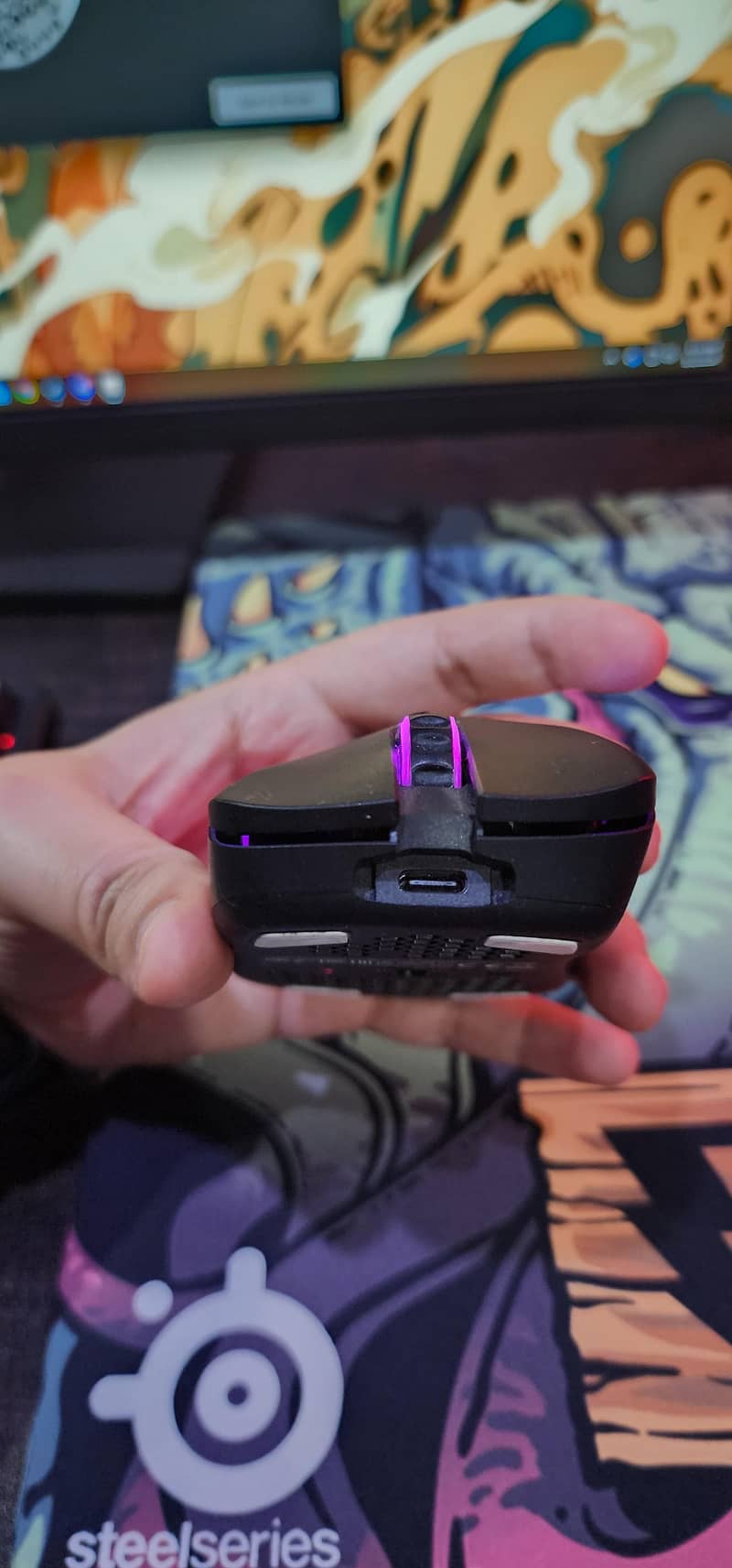 Glorious Model D Wireless 10/10 5