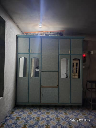 Massive size movable almari