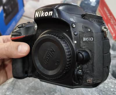 Nikon D610 Full frame professional body
