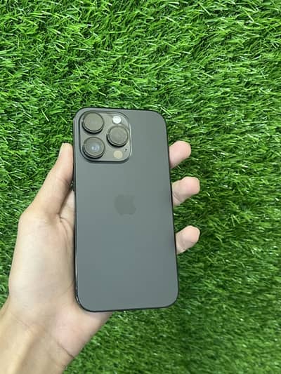 Iphone 14 pro factory unlock (12 pro max 13 pro max 15 16 17)