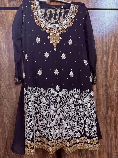 Black & Golden Fancy 3 Piece Suit – Floral