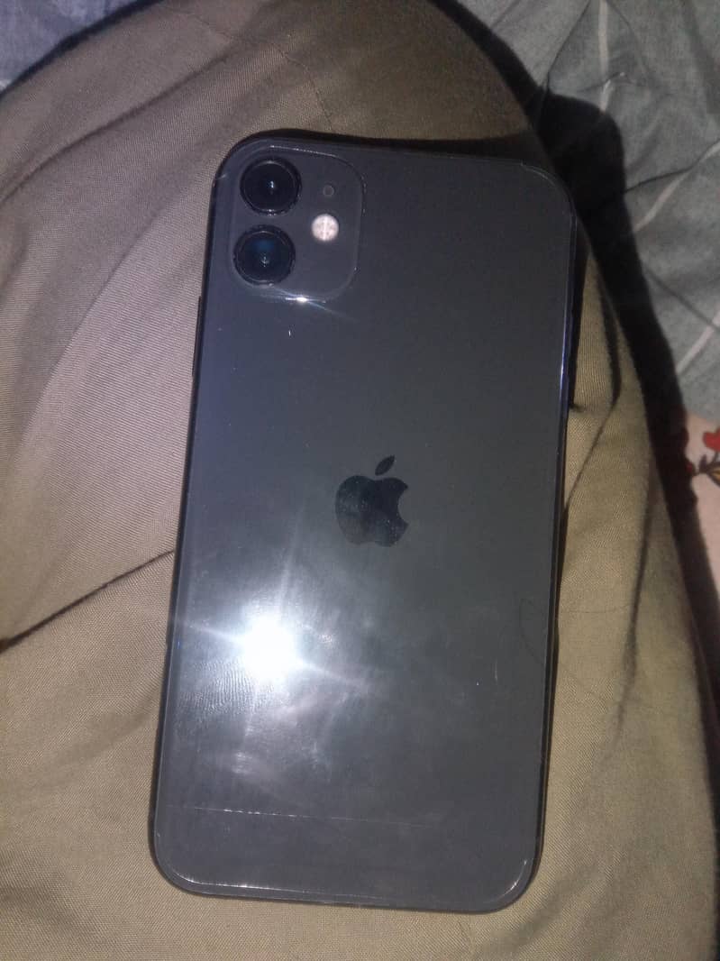 iPhone 11 7