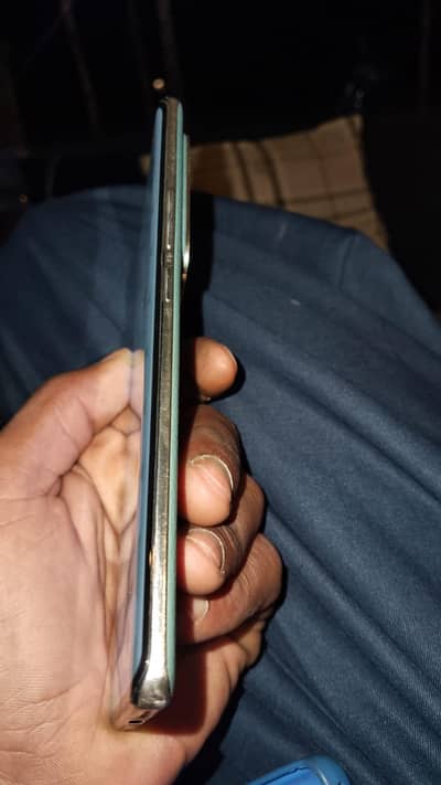 infinix zero 30 8+5/256 (exchange offer)