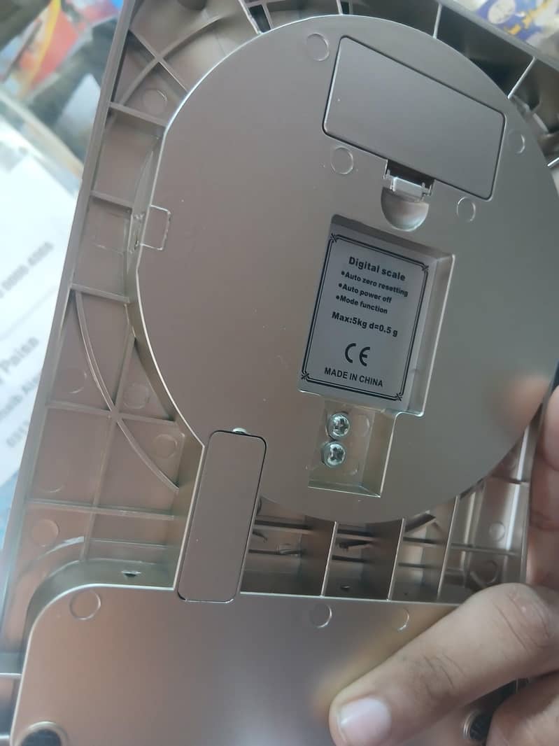 Digital scale 6
