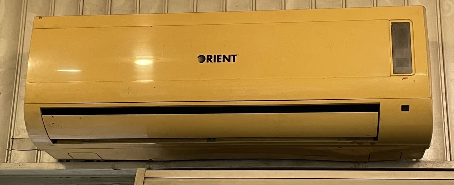1 ton split AC 2