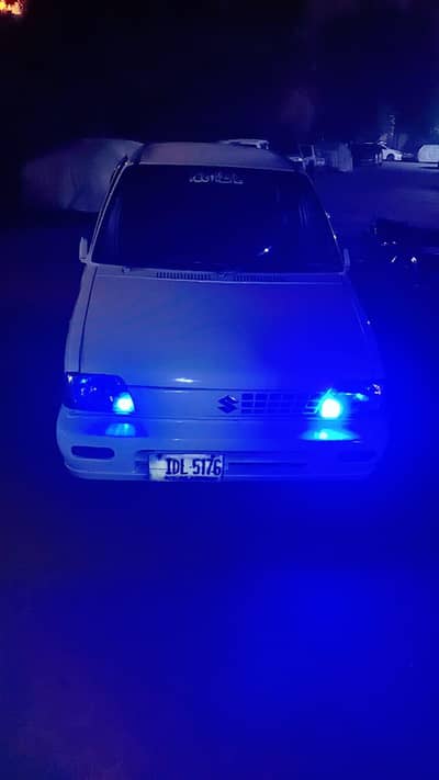 Mehran 2002 mdl, interior genuine. Rims, speedometer. bio not available