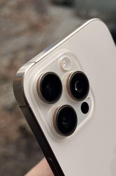 IPhone 16 Pro Max - 96 % BH - 11/10 Crystal Clear