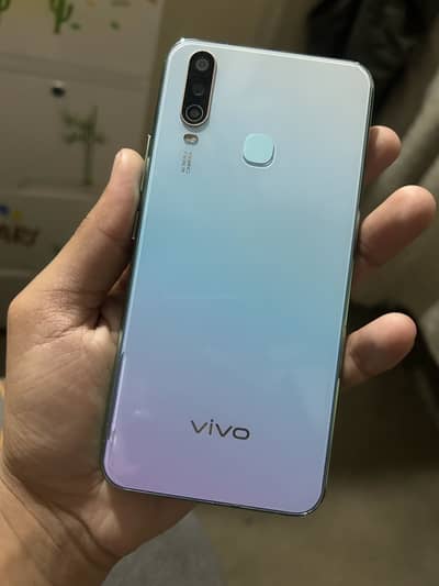 Vivo Y17 8- 256GB