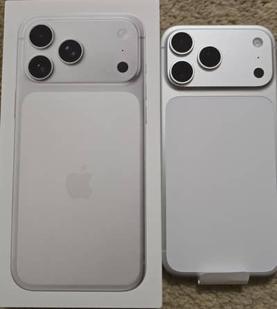 iPhone 17promax silver