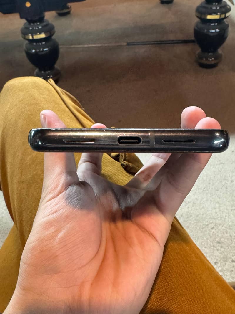 Google Pixel 8 Pro 4