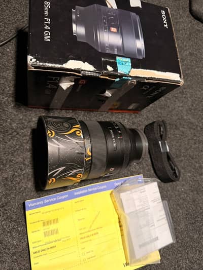 Sony g master  1.4 dg dn lens