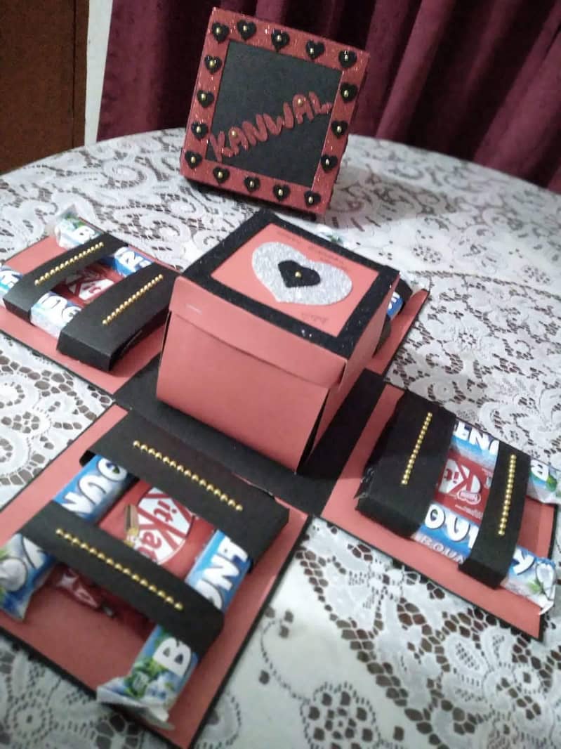 Exploding Box/Chocolate Gift Box/Gift Box 1