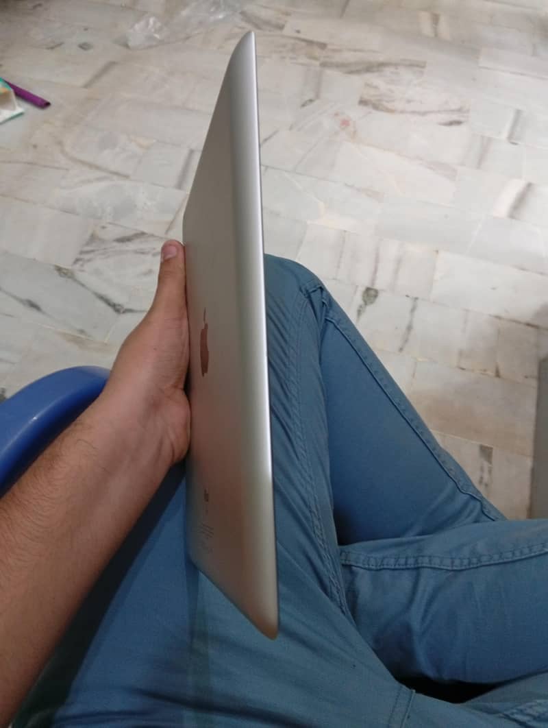 iPad 2 generation 4