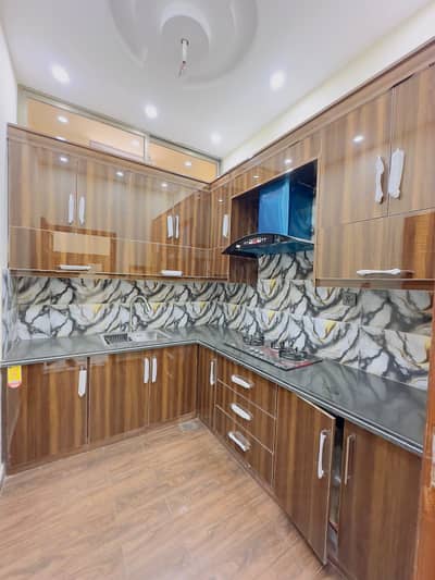 10 Marla Brand New Luxury House For Rent