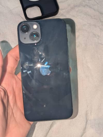 I'm selling my iPhone14 jv in dark blue color